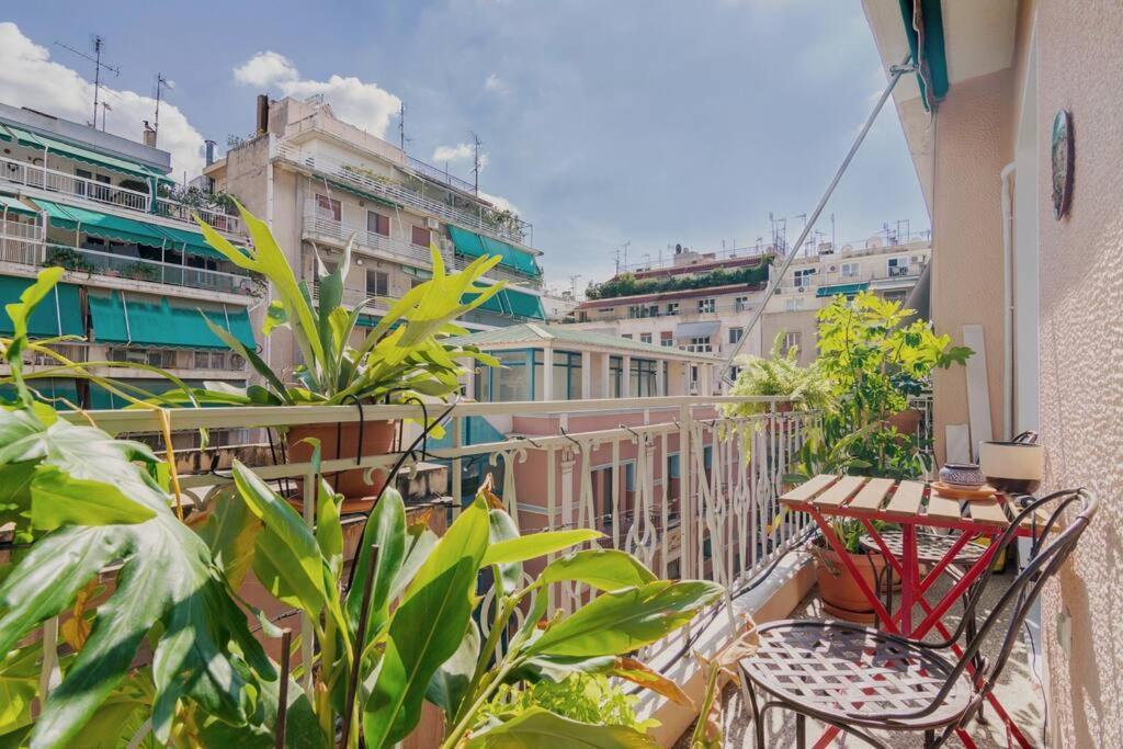 Iphigenia 2 Bedroom Retro Downtown Apartment Atina Dış mekan fotoğraf